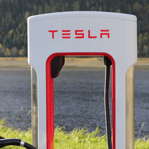 Zonne-energie bedrijf SunPower breidt portfolio uit met Tesla Powerwall 3