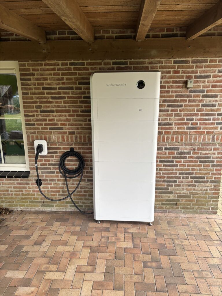 Sigenergy thuisbatterij geïnstalleerd in Bakhuizen