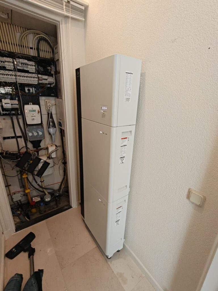 AlphaESS thuisbatterij geïnstalleerd in Sassenheim