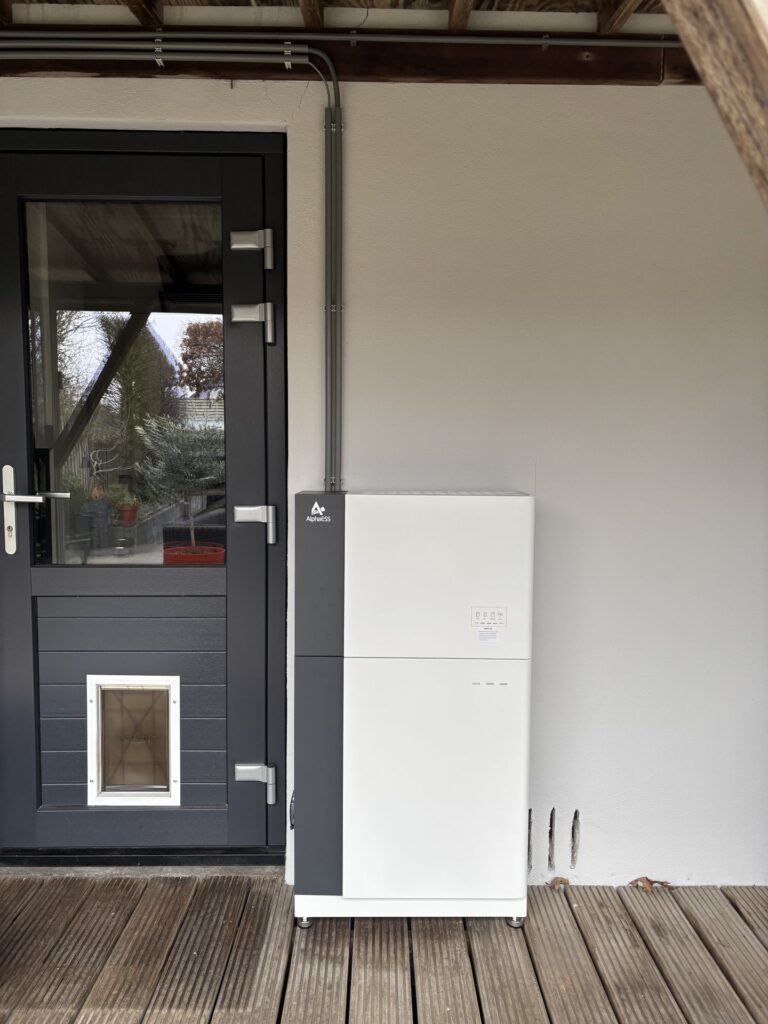 AlphaESS thuisbatterij geïnstalleerd in Lage Zwaluwe